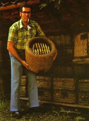 Imkermeister Helmut Völker